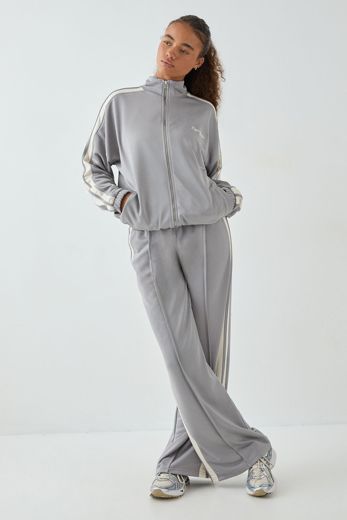 DSGN Studio DSGN Studio Tricot Side Stripe Zip Through Track Jacket Grey image 3