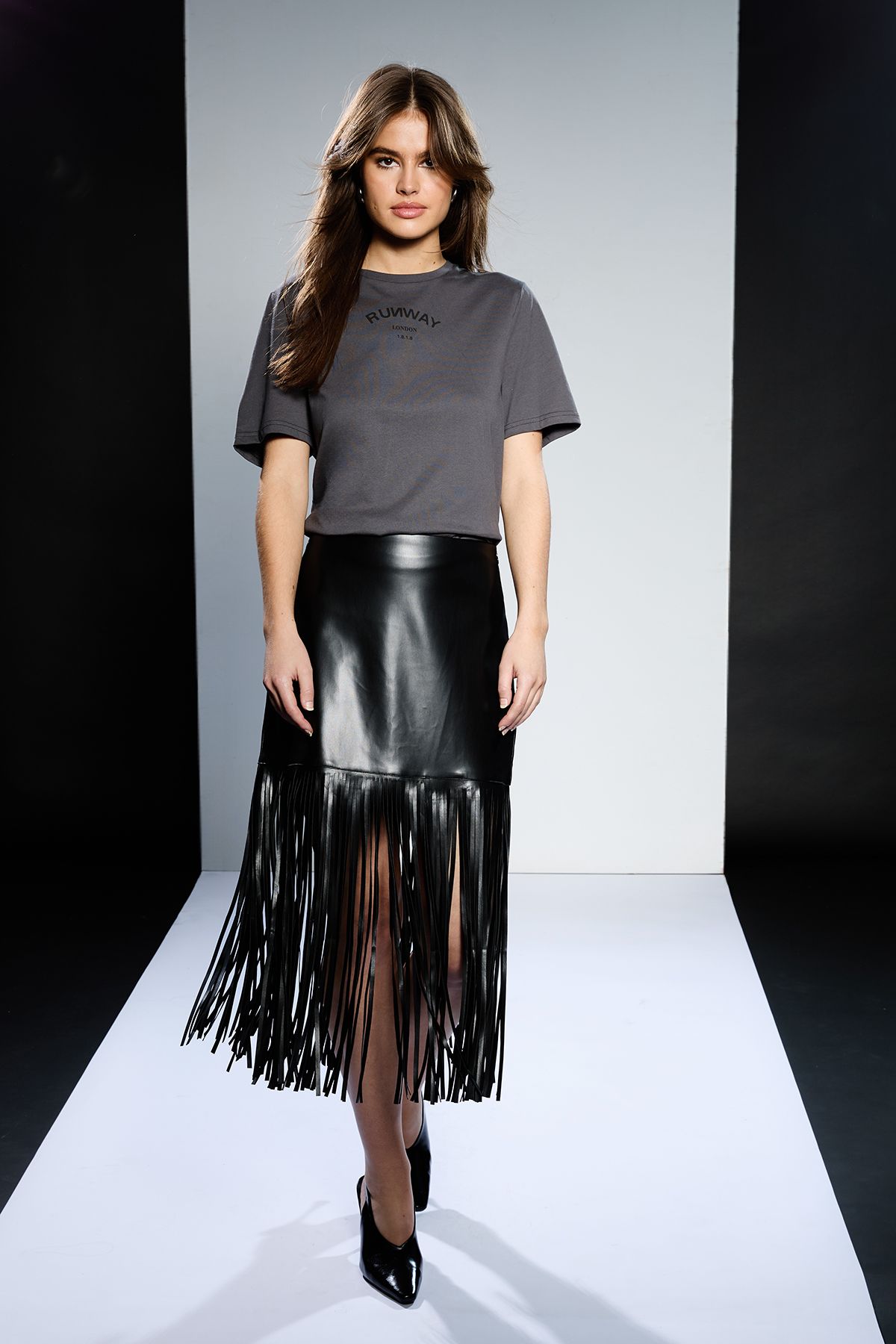 RUNWAY 1.8.1.8 Runway 1.8.1.8 Branded Tee Charcoal image 2