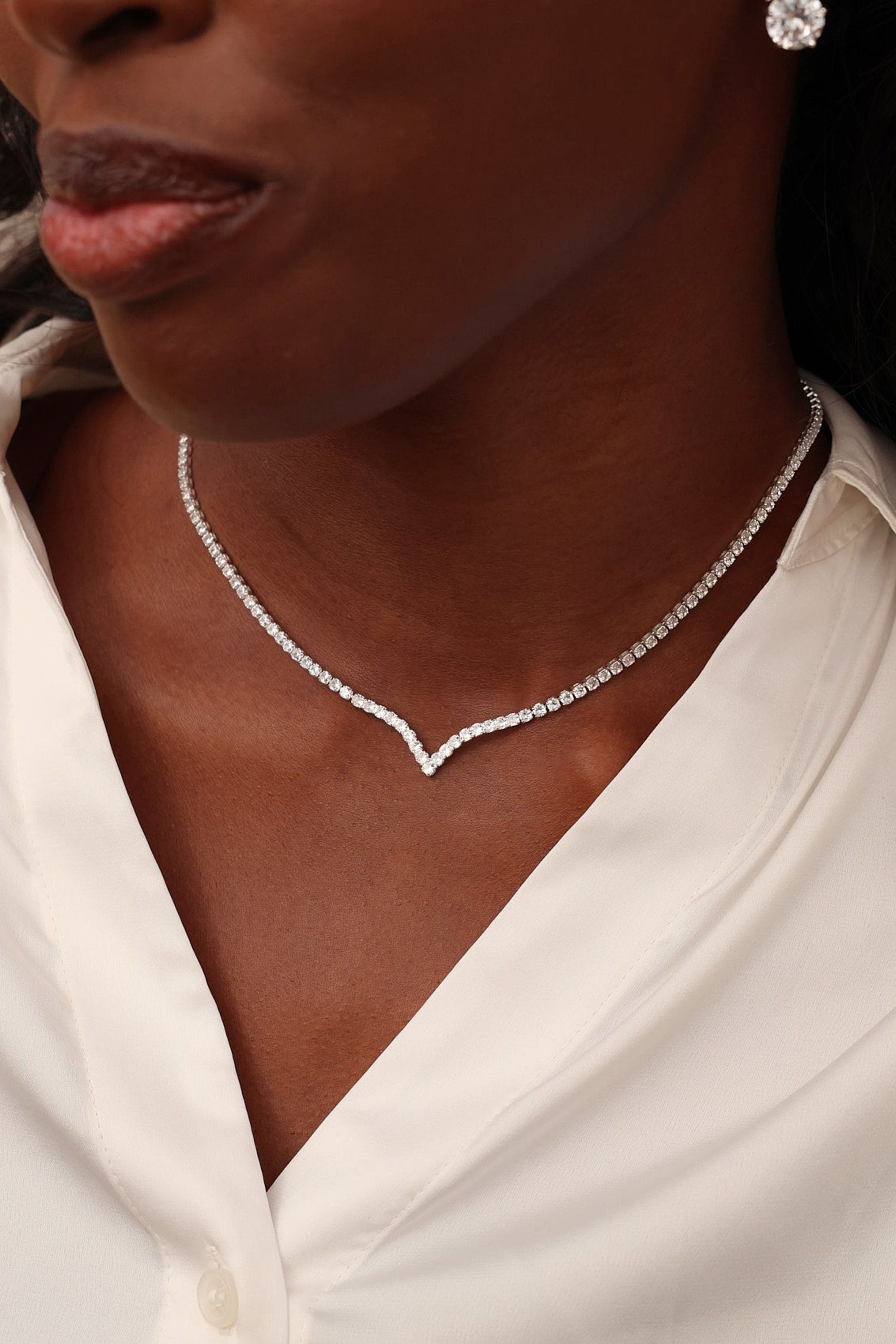 Linzi Evermore Silver V-Shape Tennis Necklace image 2