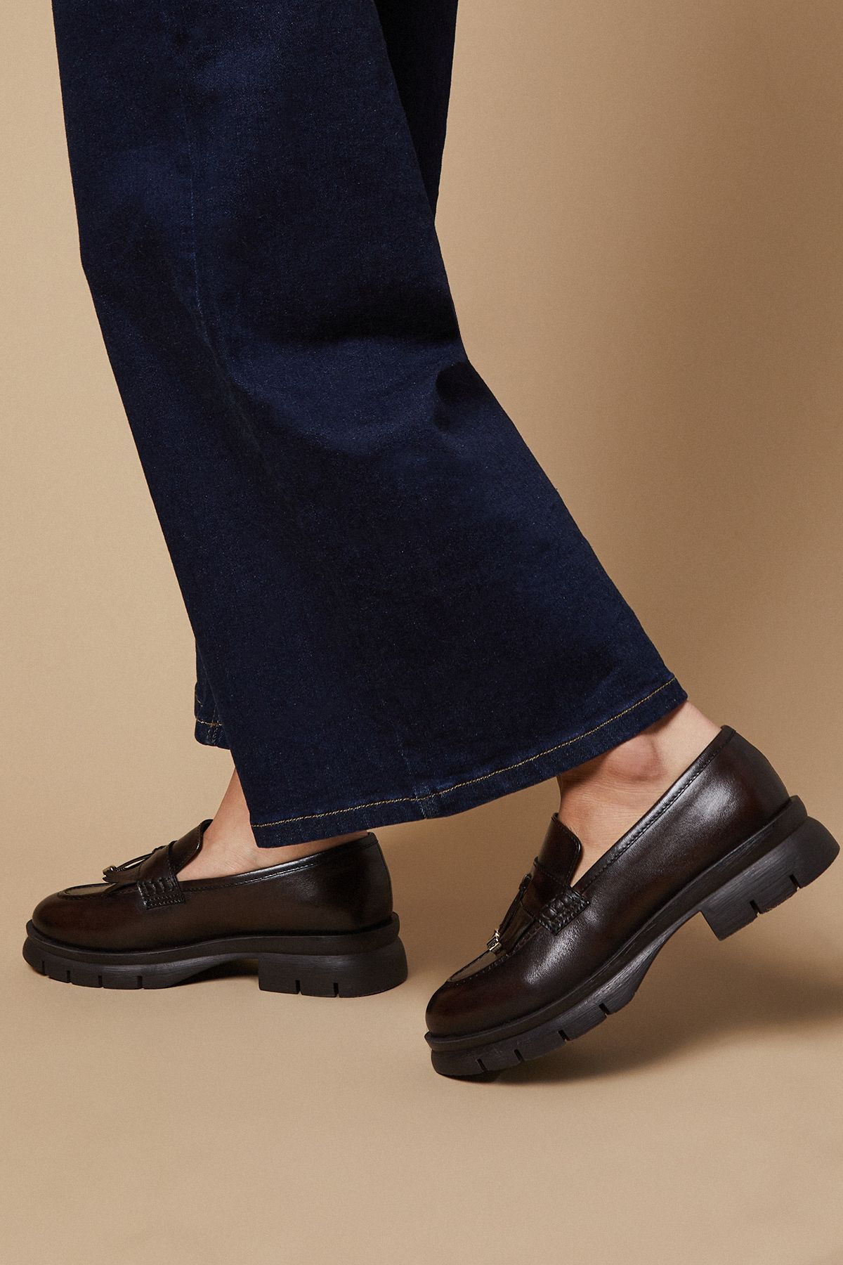 Oasis Brooke Real Leather Tassel Detail Chunky Loafers Chocolate image 3