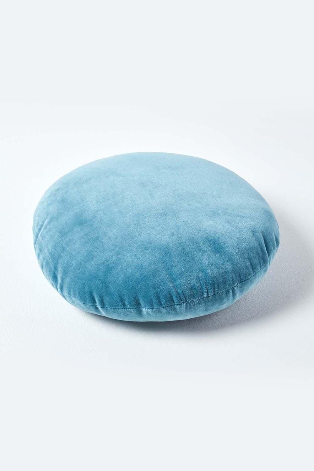 Homescapes Velvet Cushion, 40 cm Round image 3