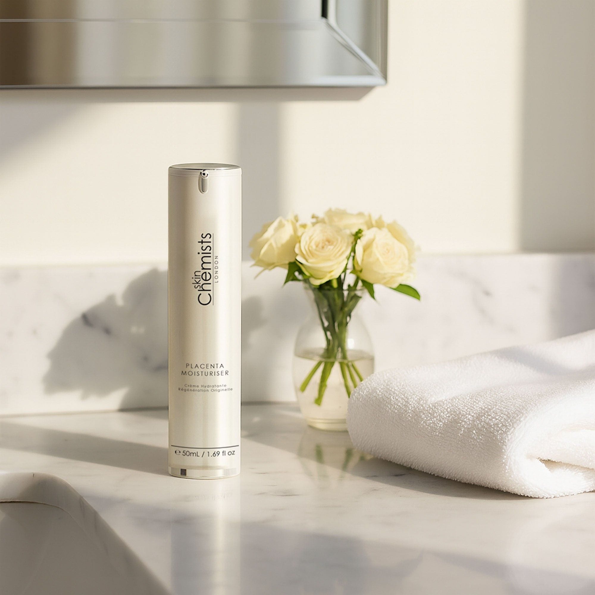 skinChemists professional Placenta Moisturiser 50ml image 5