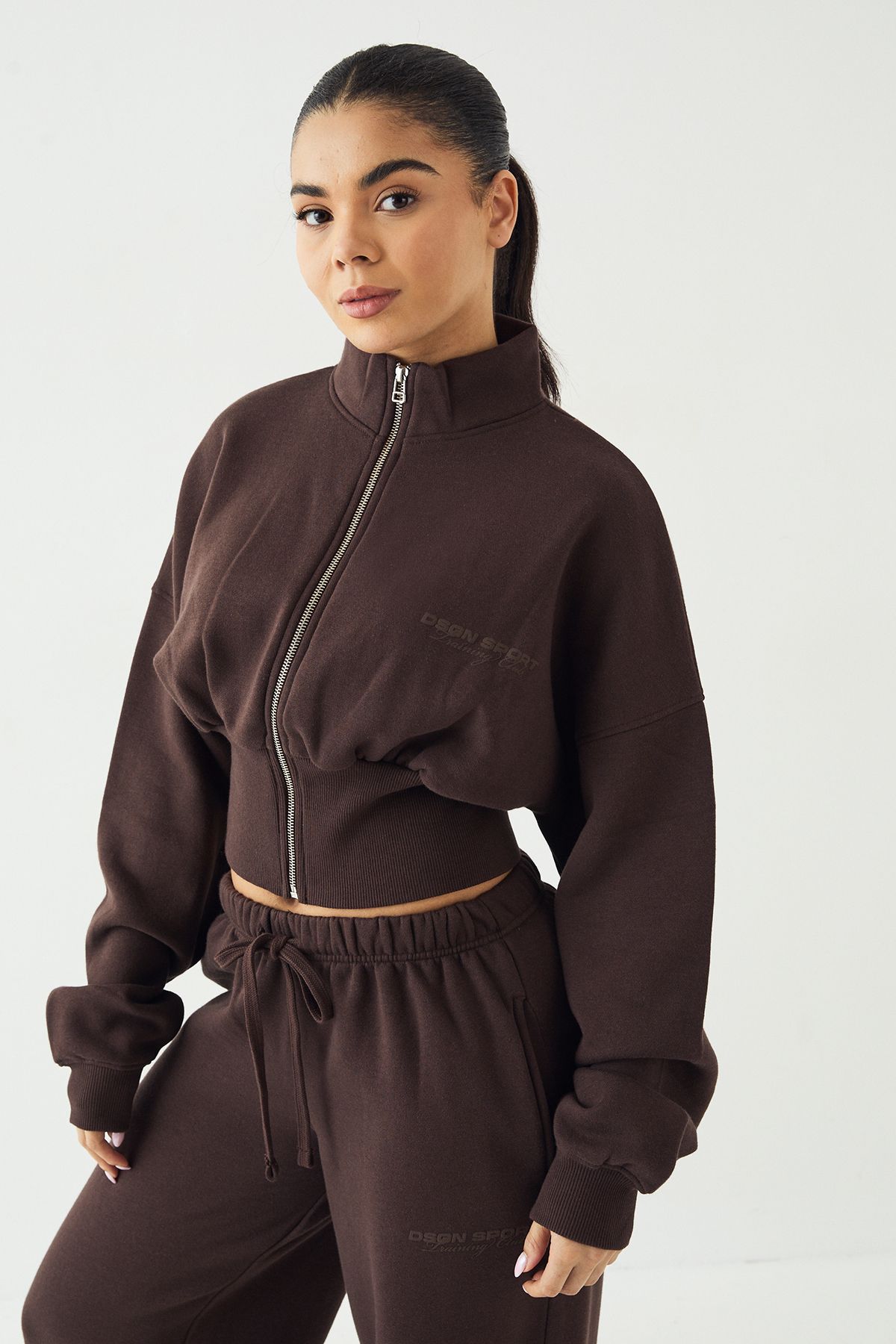 DSGN Studio DSGN Studio Sport Training Club Cinched Waist Collar Sweatshirt Coffee Bean image 1