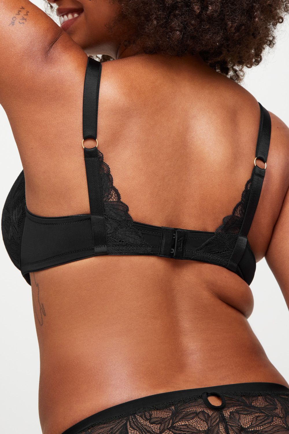 KBX Harper Padded Plunge Bra image 2