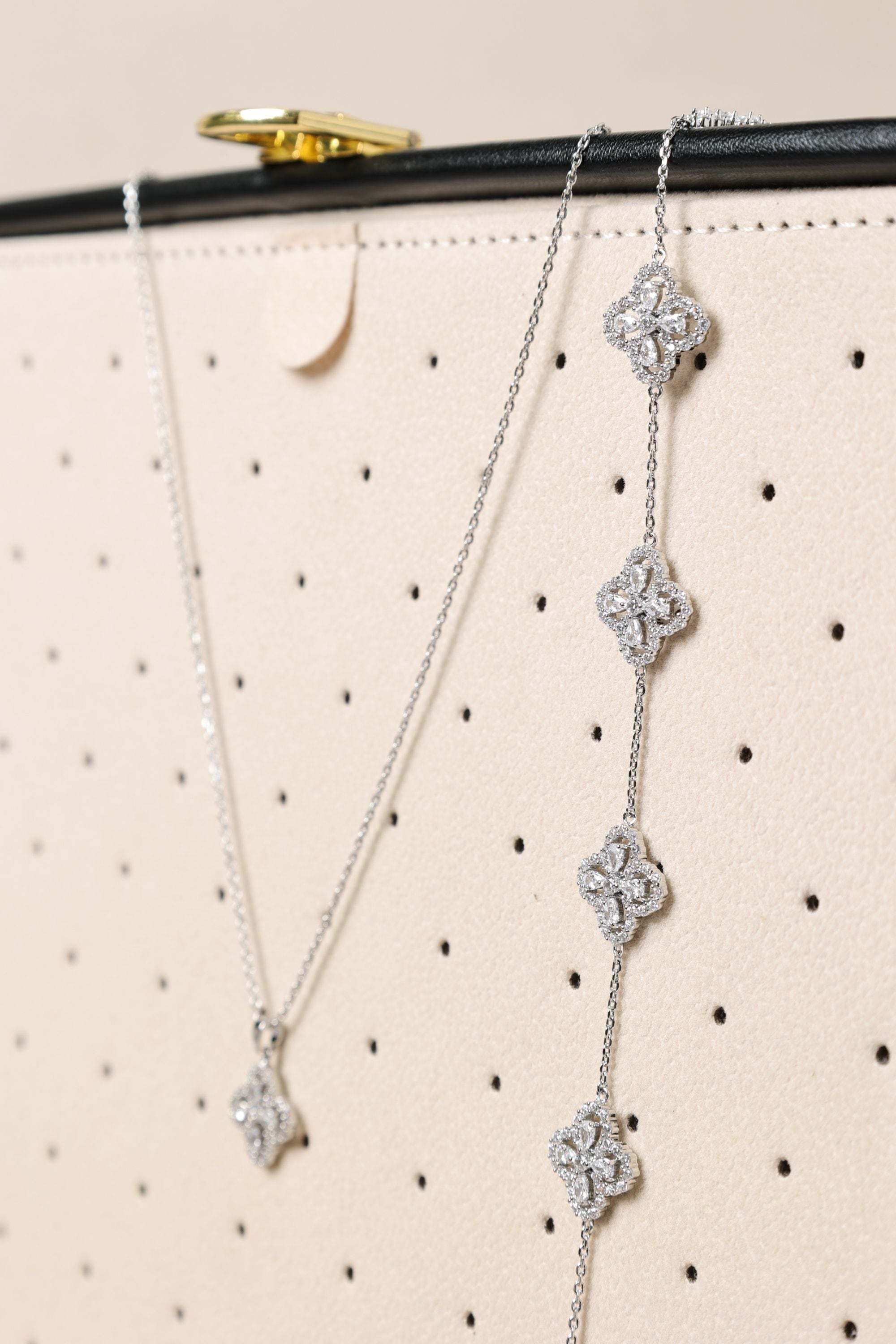 Jon Richard Rhodium Plated and Cubic Zirconia Clover Bracelet - Gift Box image 4