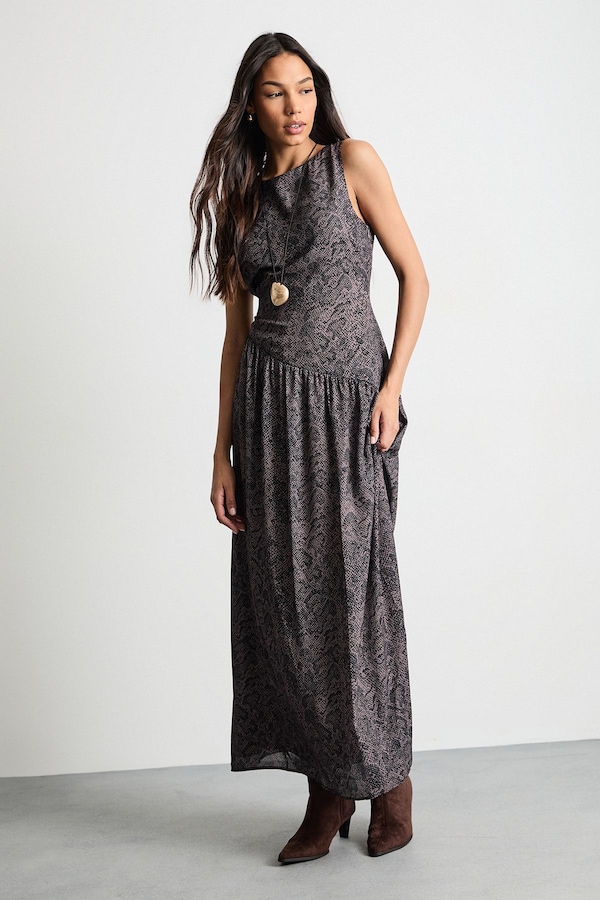 Warehouse Printed Dropped Waist Chiffon Tiered Maxi Dress Brown