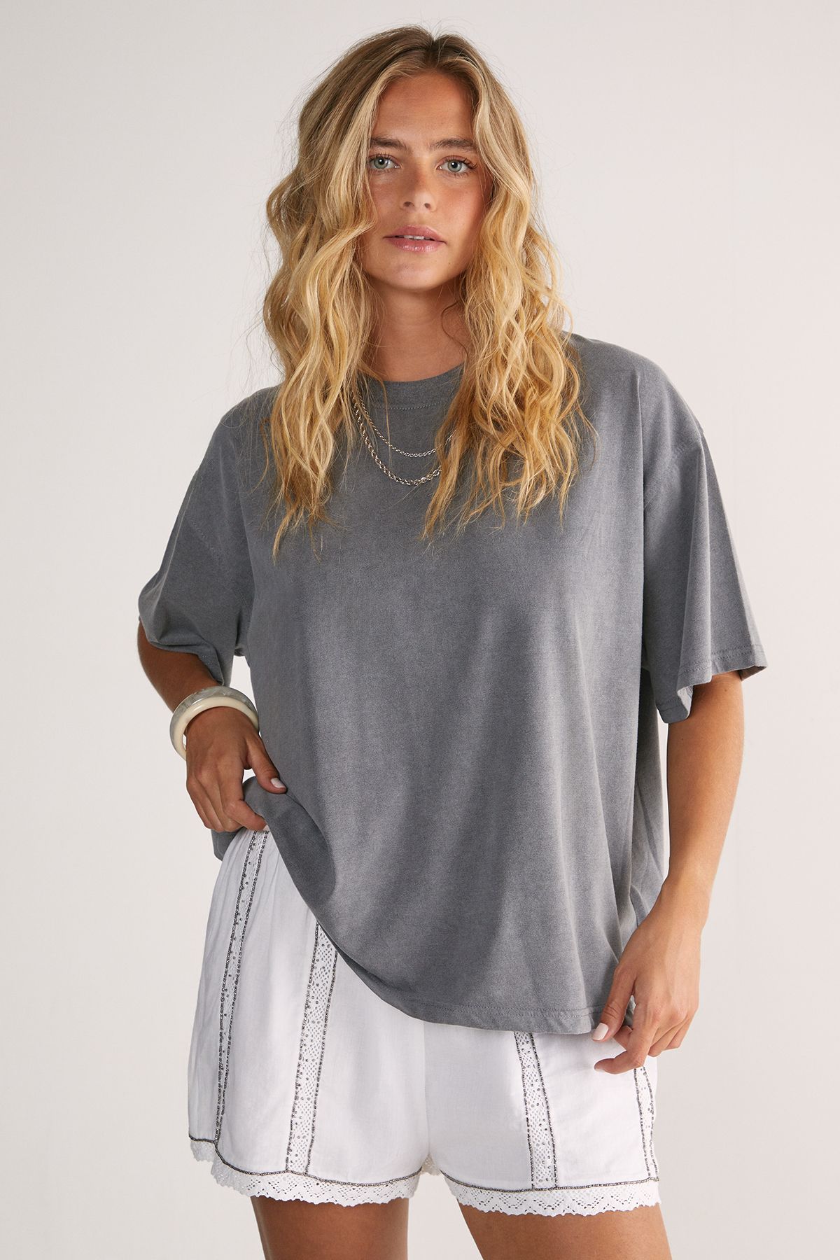 NastyGal Daytona 1997 USA Tour Acid Wash Oversized Graphic T-Shirt Charcoal image 3