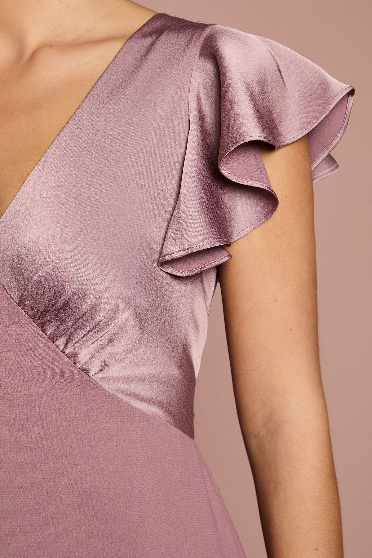 Coast Coast Honoured V Neck Angel Short Sleeve Satin Maxi Bridesmaid Dress Dusty Mauve image 5