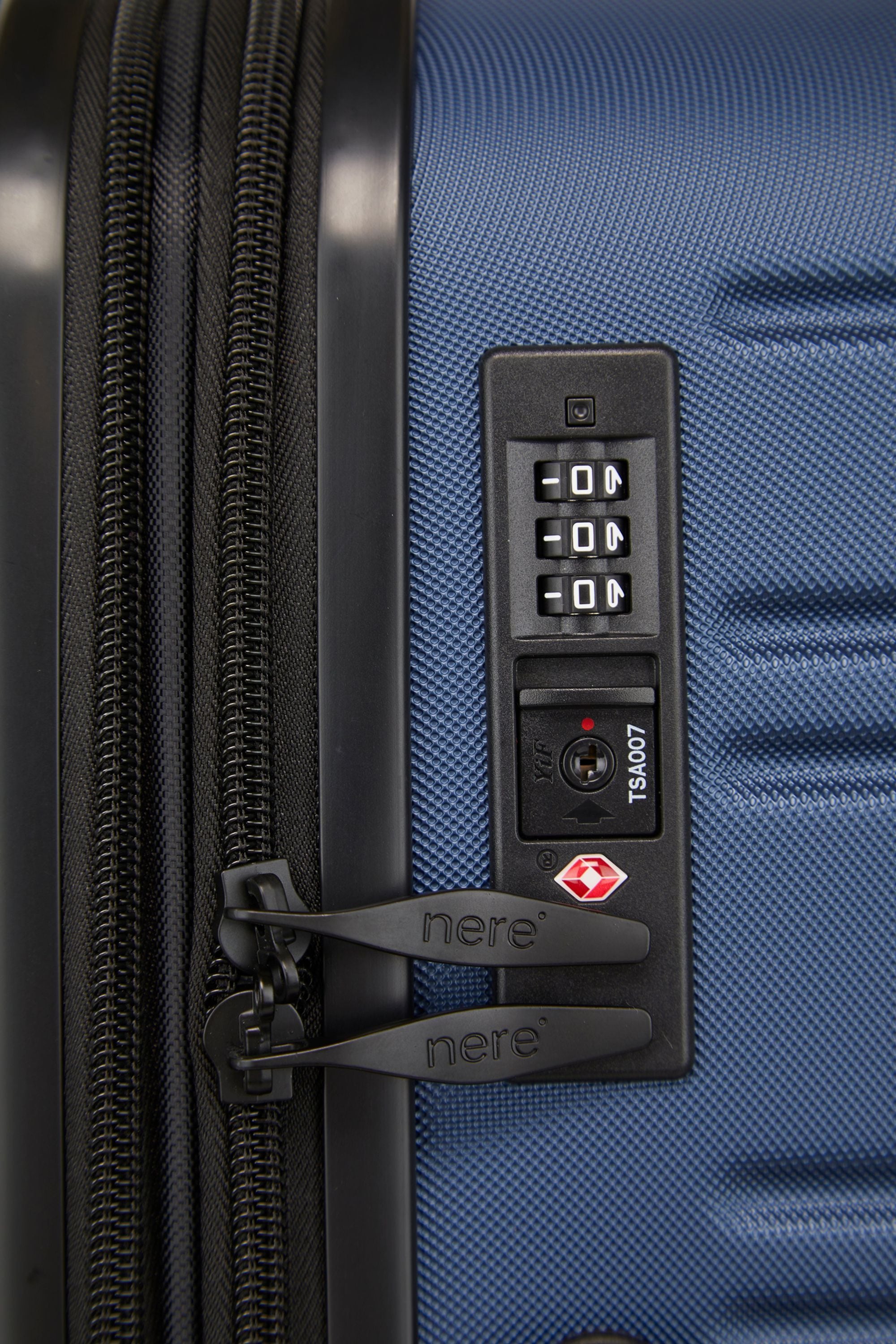 Nere Travel Stori Medium Suitcase image 7