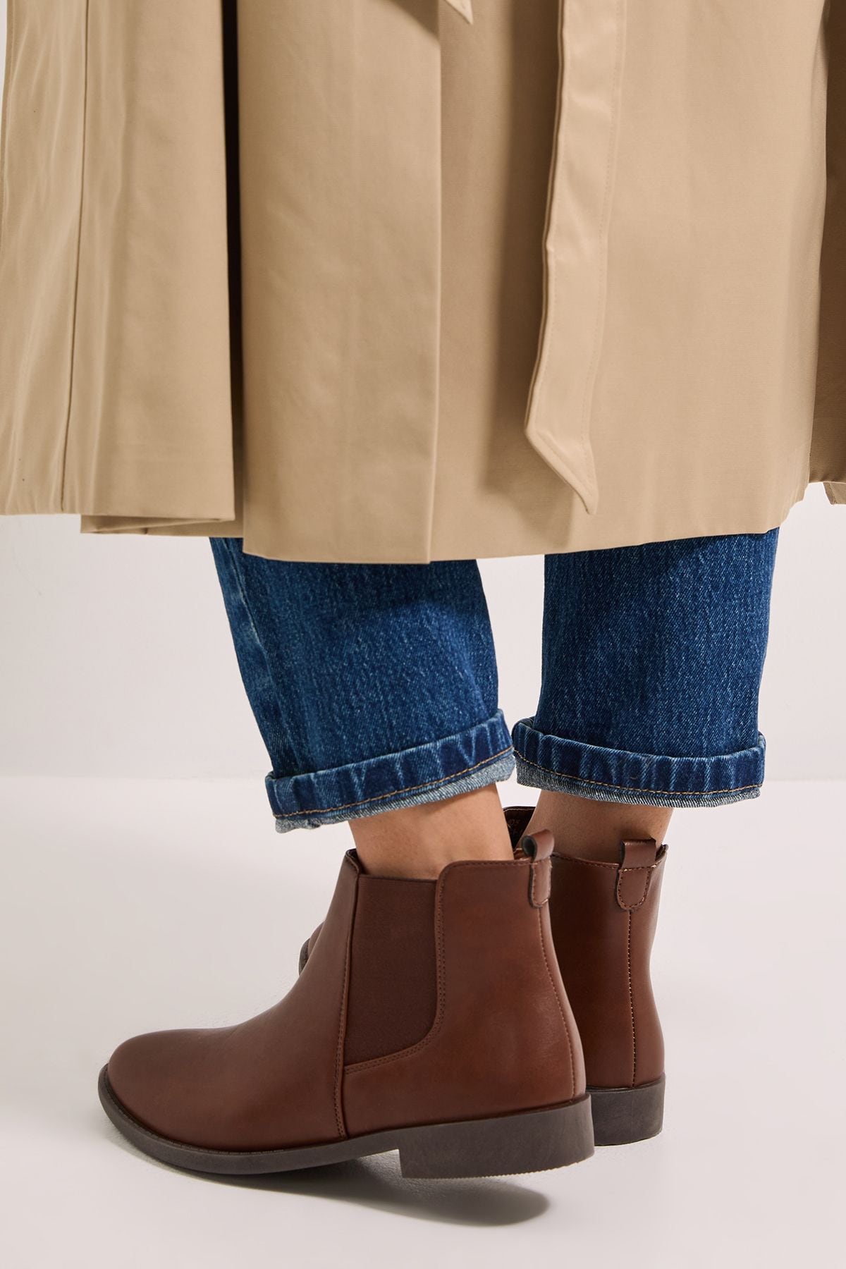 Dorothy Perkins Wide Fit Megs Flat Chelsea Boots Tan image 2