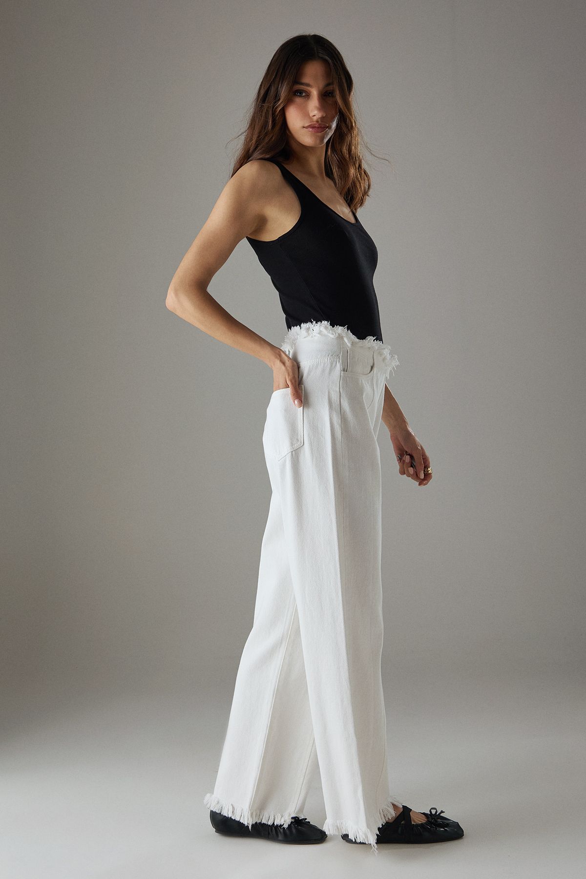Warehouse Fray Detail Wide Leg Jeans With Seam Detailing Ecru image 2