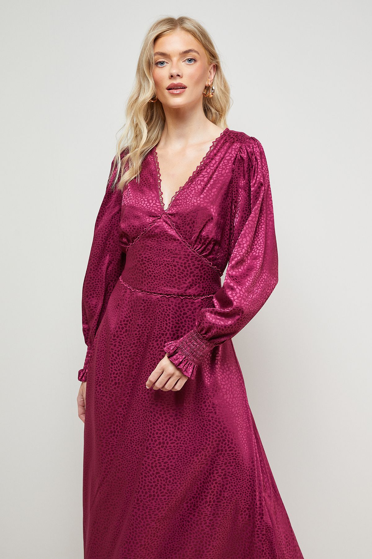 Oasis Jacquard Satin Midi Dress Berry image 2