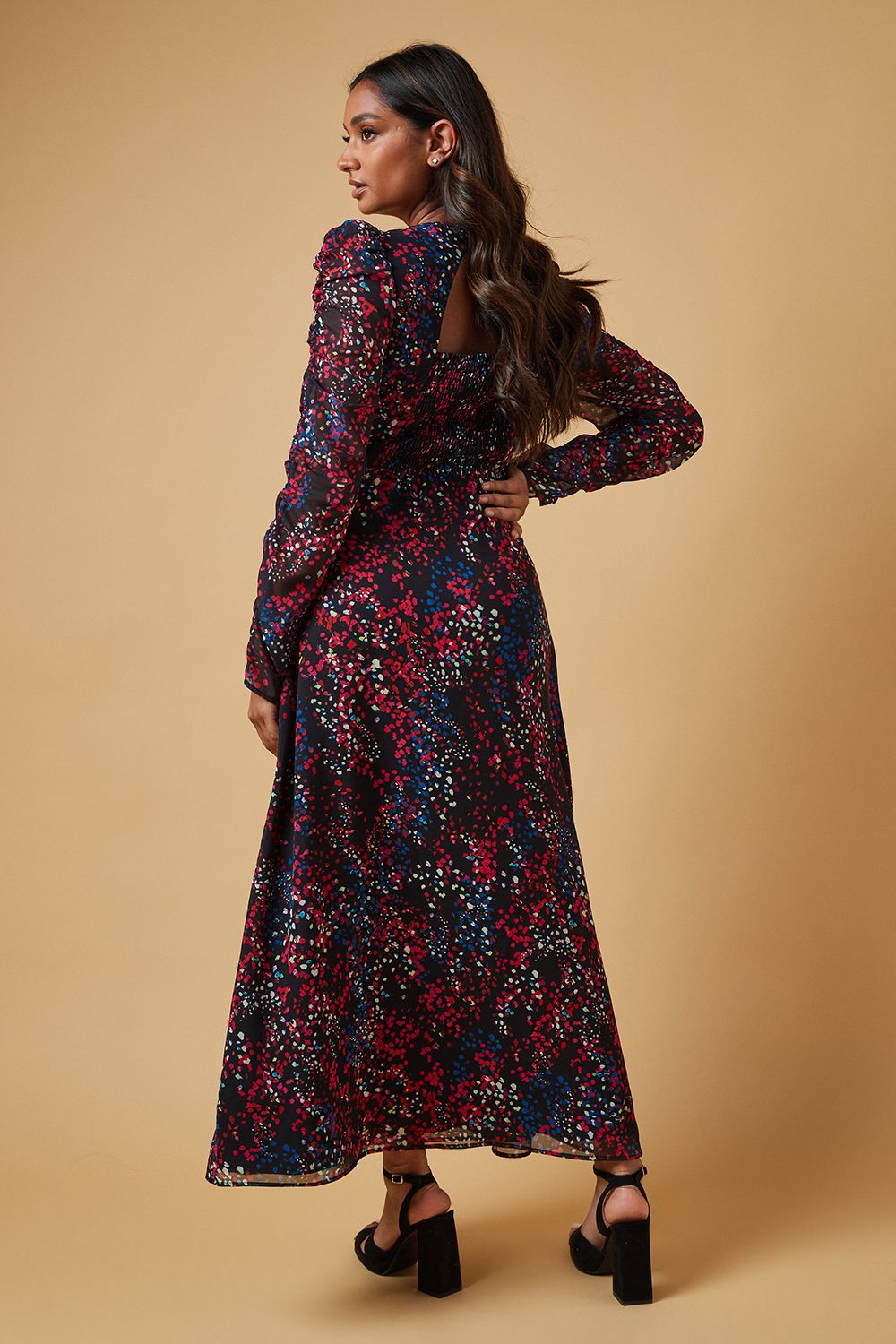 Oasis Occasion Abstract Spot Ruched Sleeve Midaxi Dress Black image 3