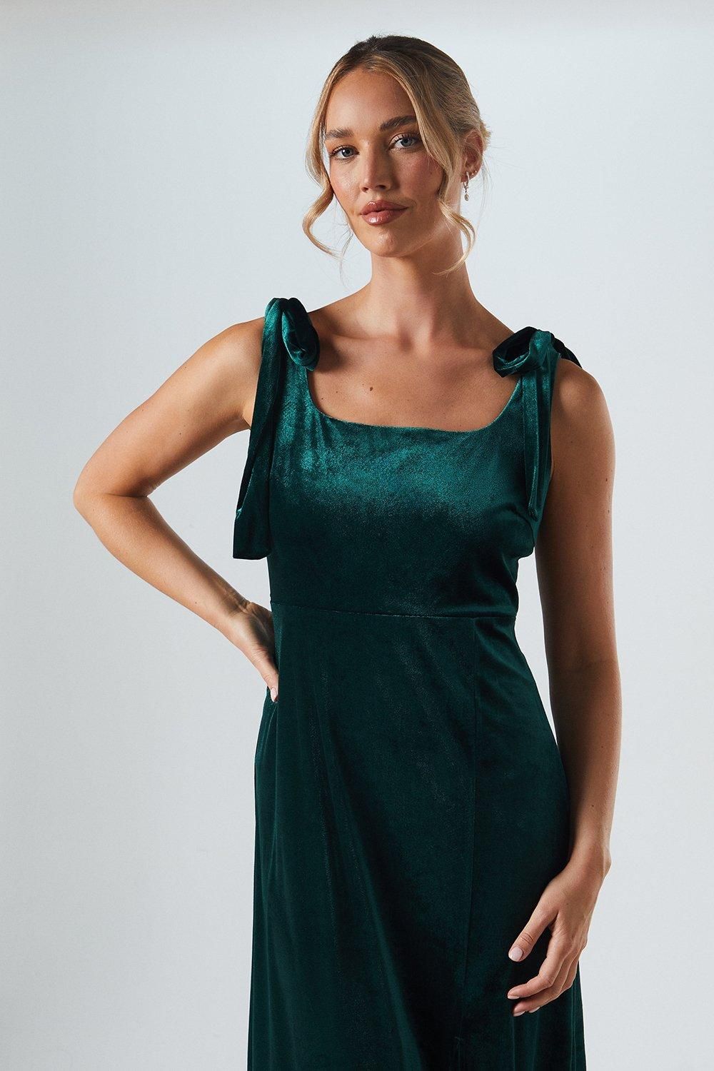 Oasis Tie Shoulder Velvet Bridesmaid Maxi Dress Emerald image 4