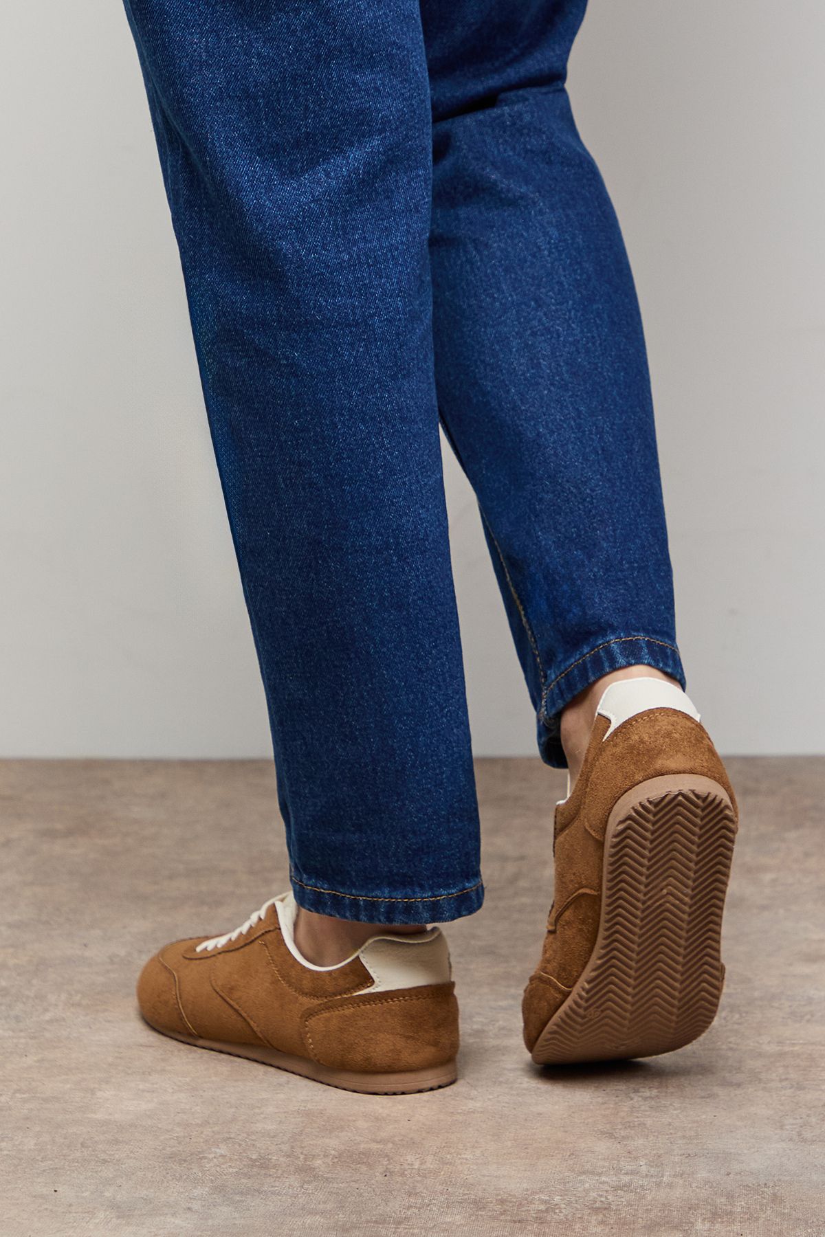 Oasis Jenny Faux Suede Lace Up Trainers Beige image 4