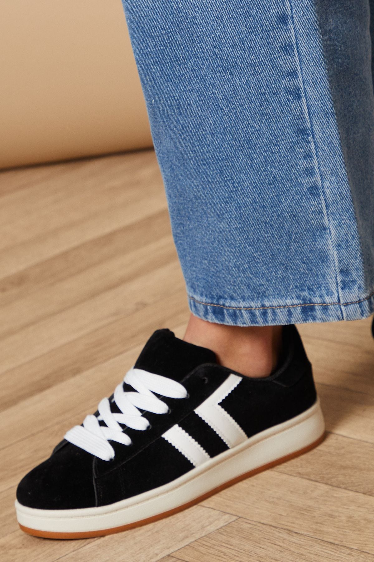 Oasis Leocadia Faux Suede Lace Up Trainers Natural Black image 4