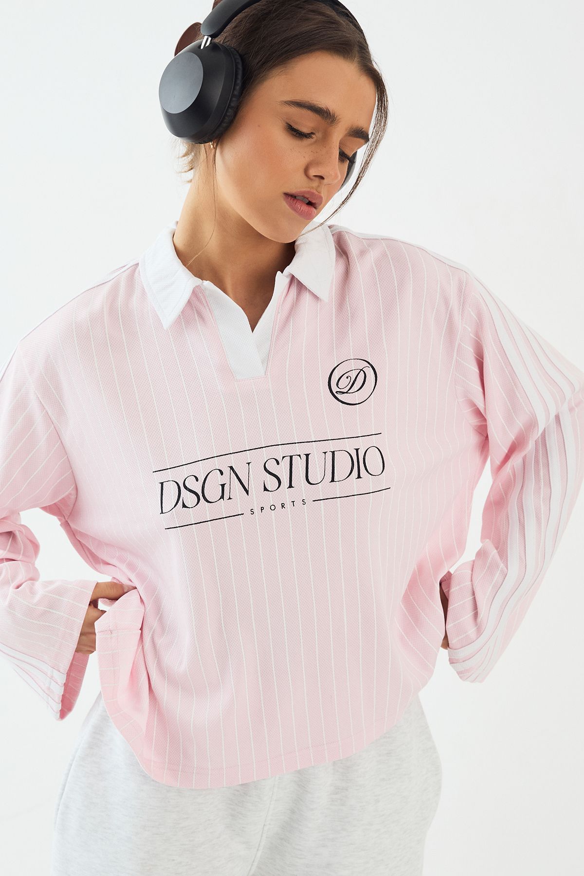 DSGN Studio DSGN Studio Football Jersey Long Sleeve T-Shirt Light Pink image 3