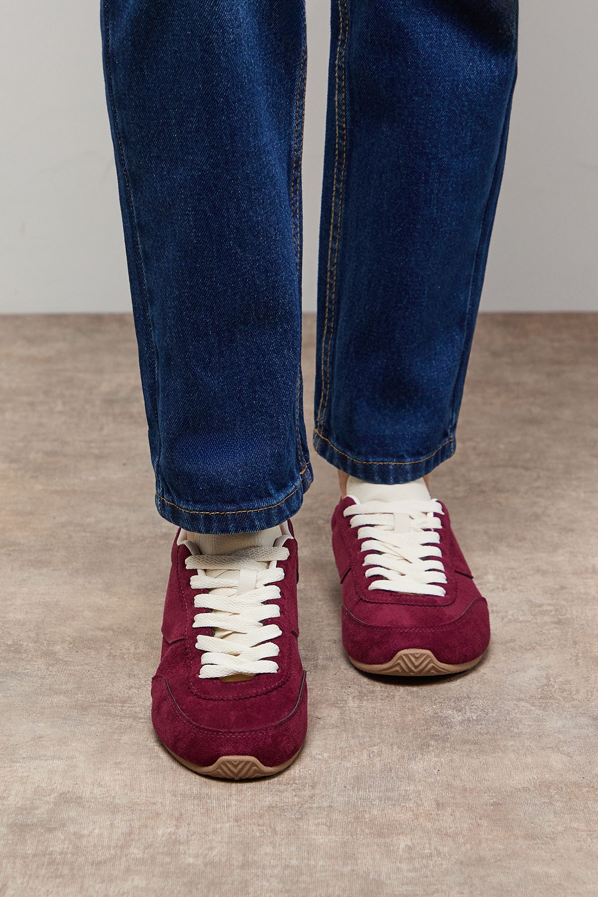 Oasis Jenny Faux Suede Lace Up Trainers Burgundy image 2
