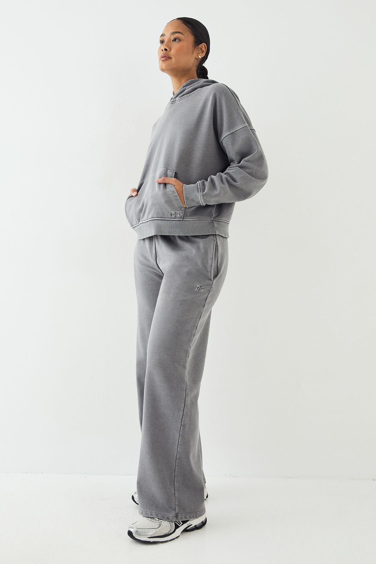 DSGN Studio DSGN Studio Premium Heavyweight Washed Straight Leg Jogger Charcoal image 1