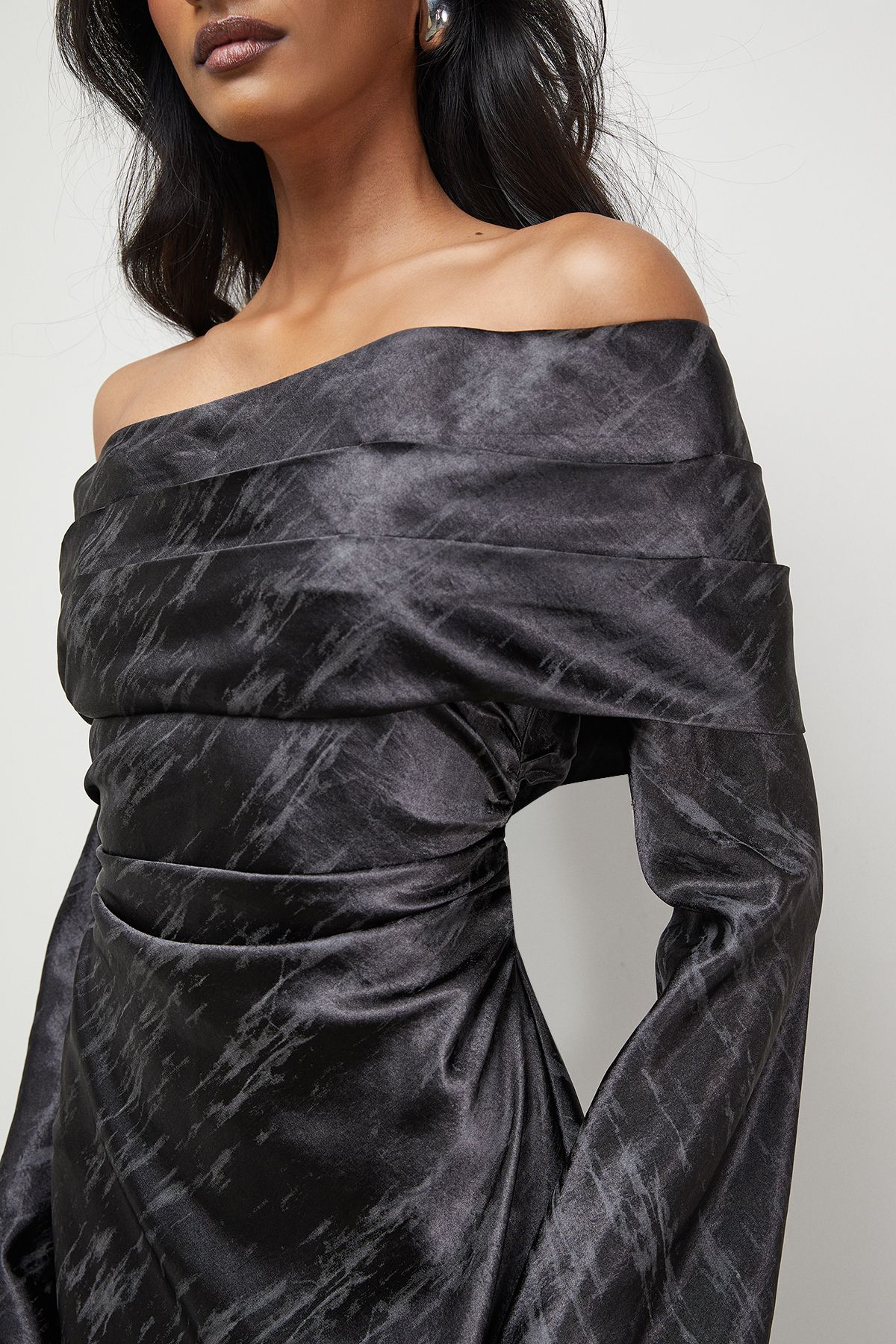 Warehouse Shimmer Satin Foldover Bardot Bias Midi Dress Black image 5