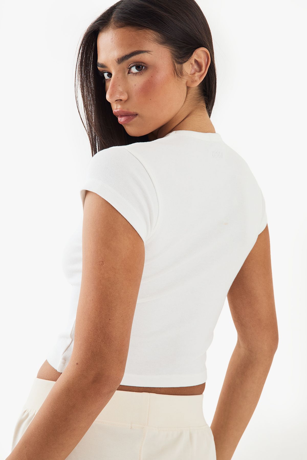 DSGN Studio DSGN Studio Embroidered Short Sleeve Top White image 2