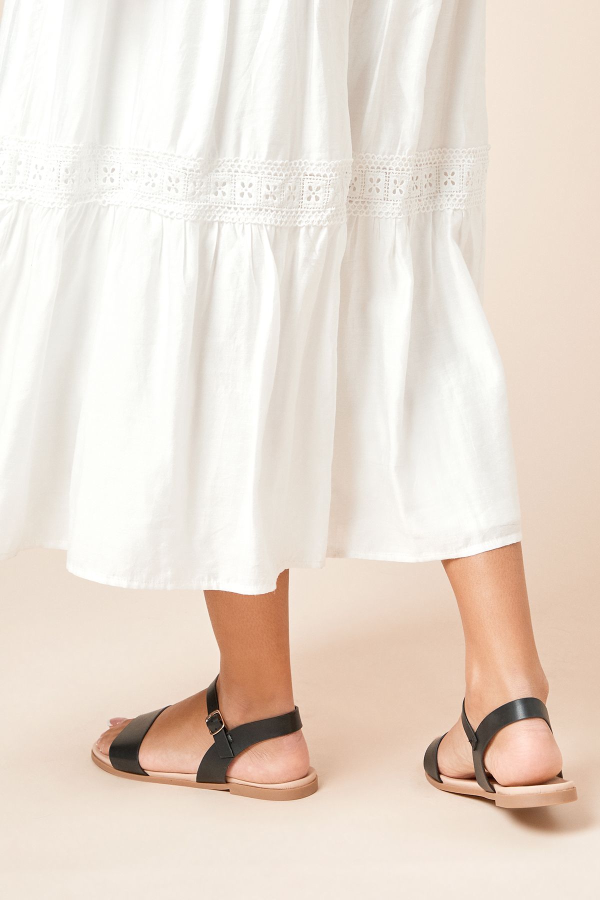 Dorothy Perkins Extra Wide Fit Faye Strappy Flat Sandals Black image 4