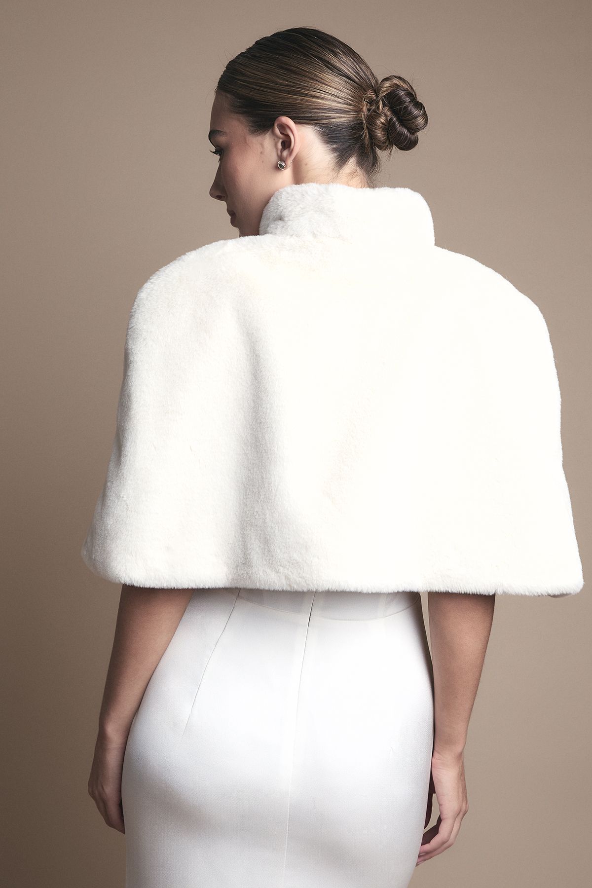 Coast Ivory Faux Fur Short Cape Ivory image 3