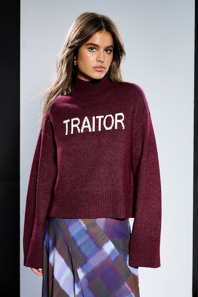 RUNWAY 1.8.1.8 Runway 1.8.1.8 Traitor Slogan High Neck Jumper Burgundy