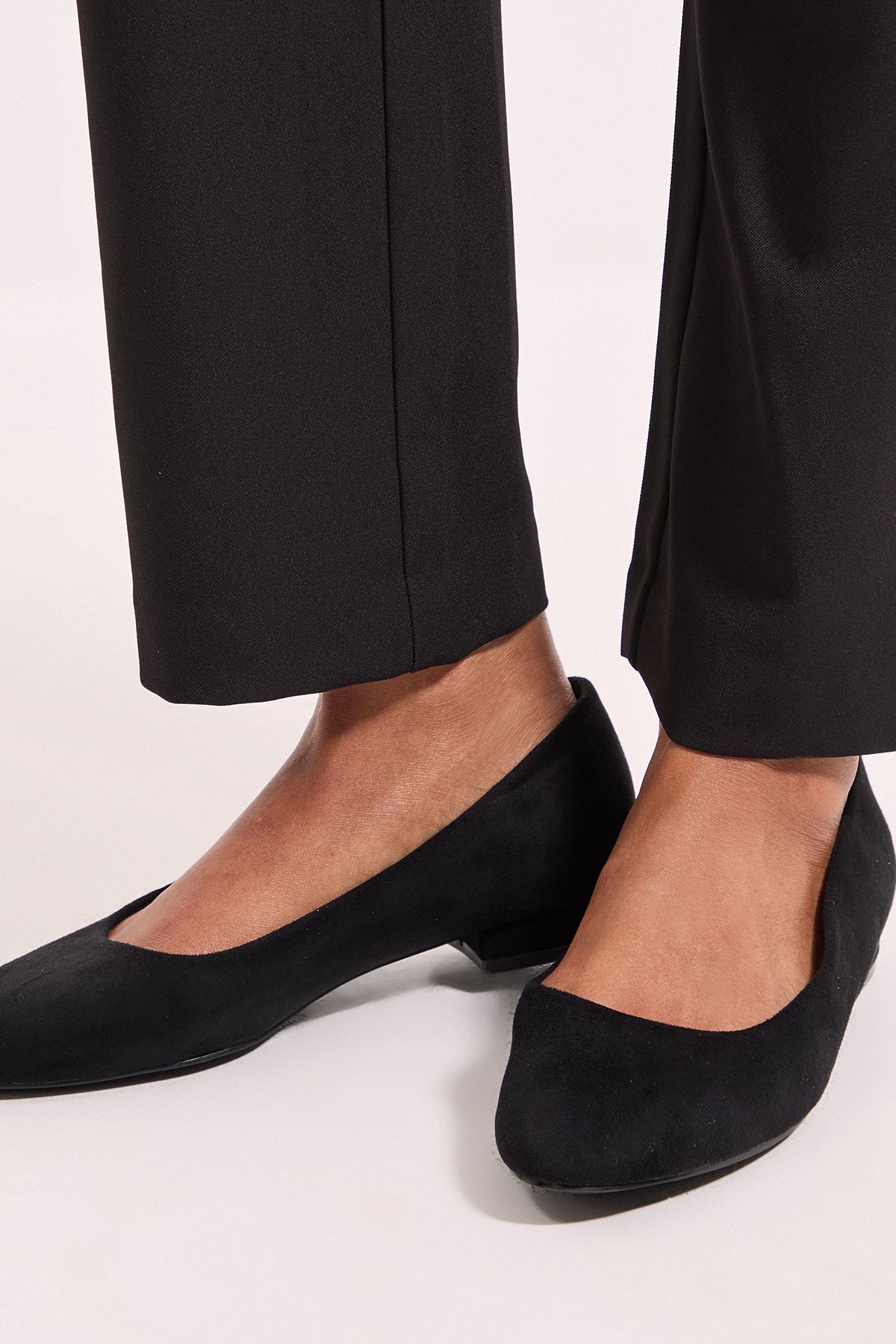 Dorothy Perkins Polly Faux Suede Low Block Heel Ballerinas Natural Black image 2