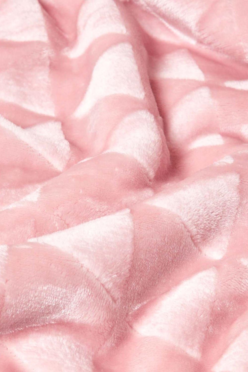 Homescapes Geometric Triangle Velvet Throw image 4