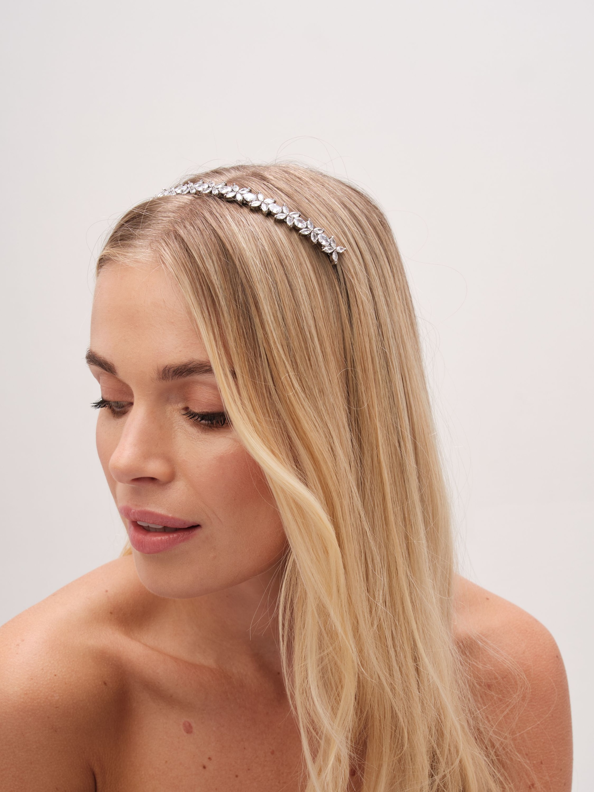 Jon Richard Silver Plated Crystal Floral Single Row Headband image 3
