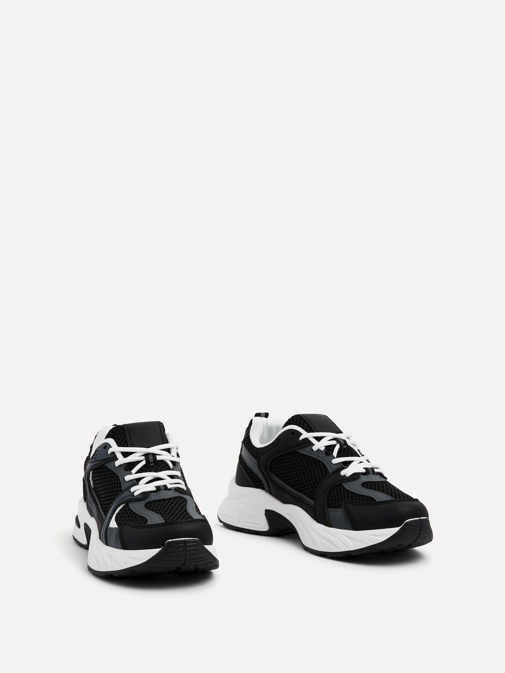 Linzi Venture Black Mesh Effect Chunky Trainer image 3