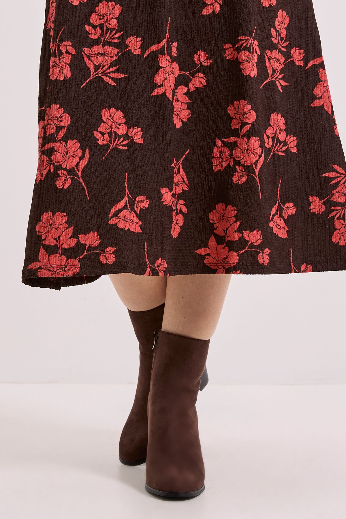 Dorothy Perkins Alberta Faux Suede High Block Heel Ankle Boots Chocolate image 2