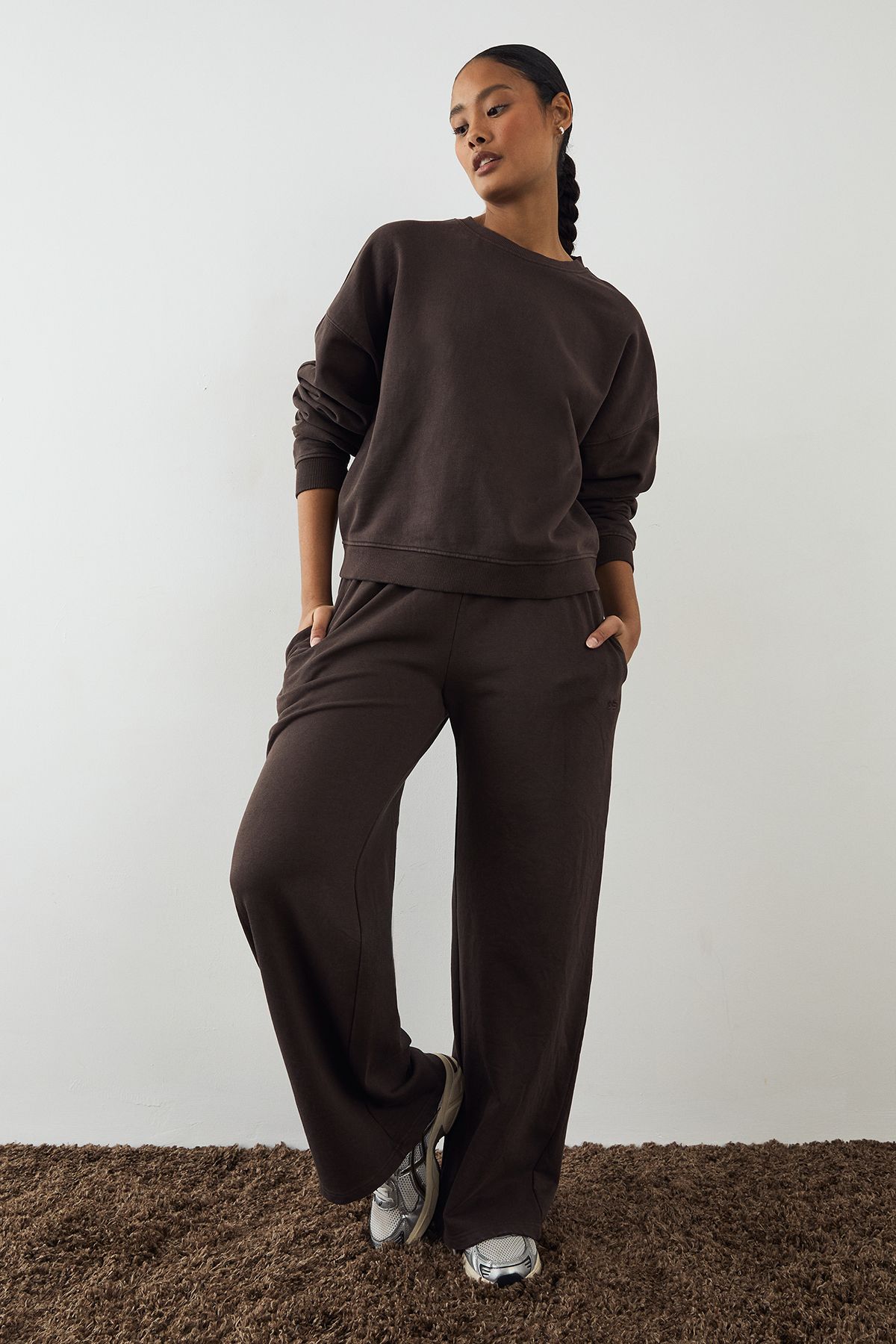 DSGN Studio DSGN Studio Premium Heavyweight Washed Straight Leg Jogger Chocolate image 3