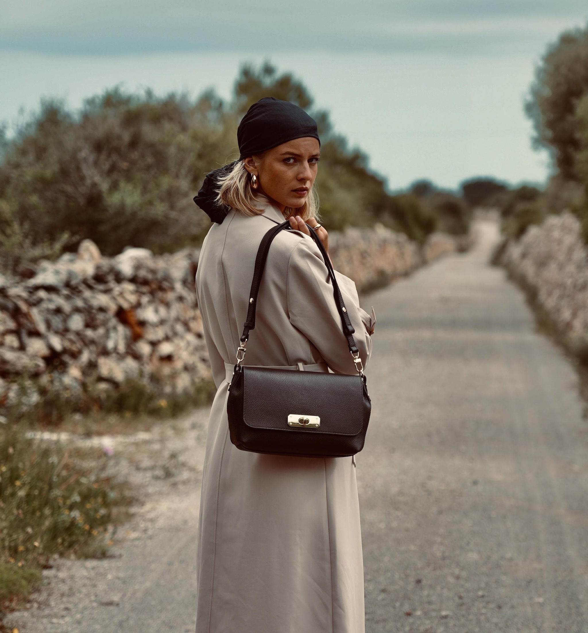 Apatchy London The Maisie Maxi Leather Bag image 6