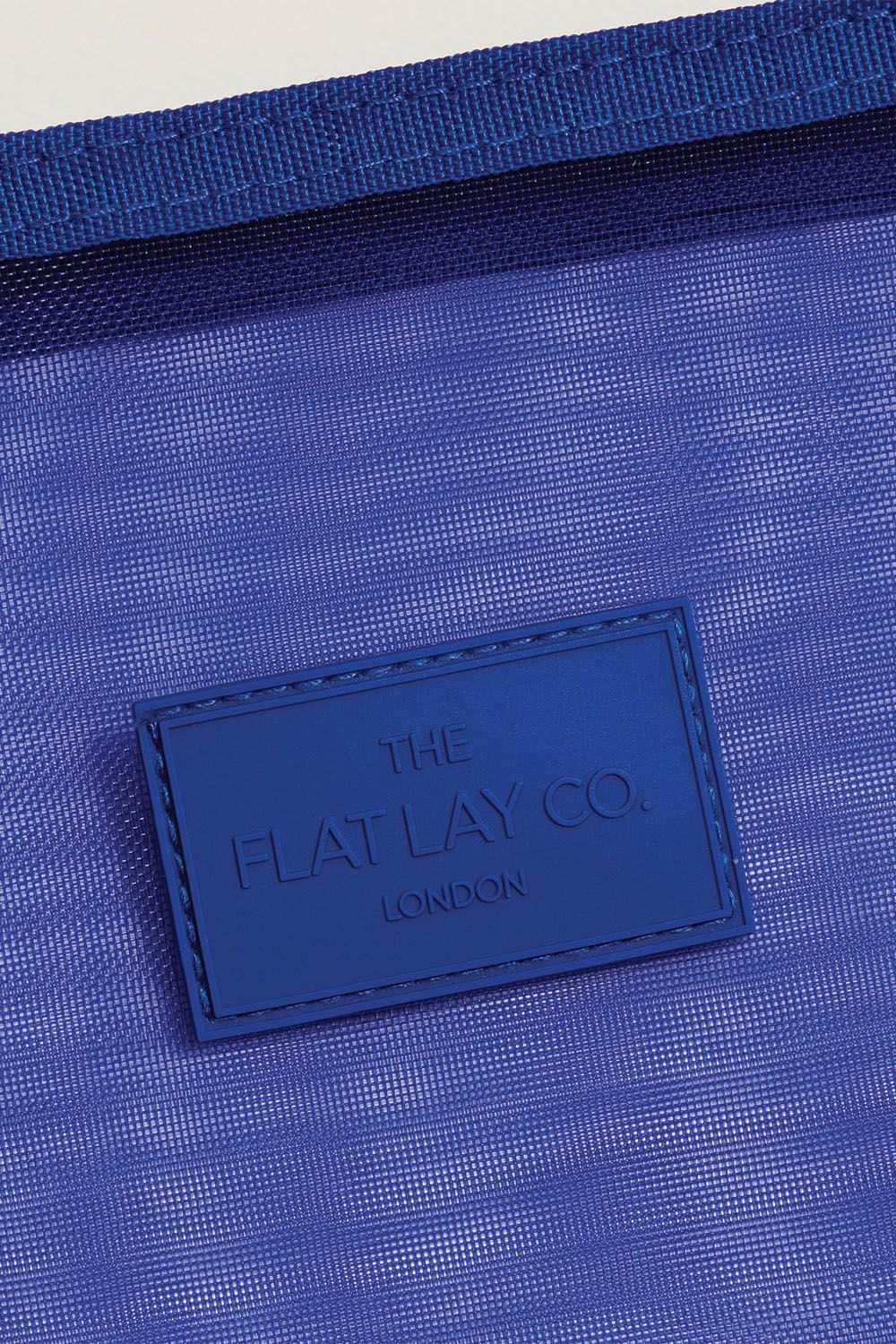 The Flat Lay Co Mesh Essential Makeup Pouch - Cobalt Blue Multi image 4