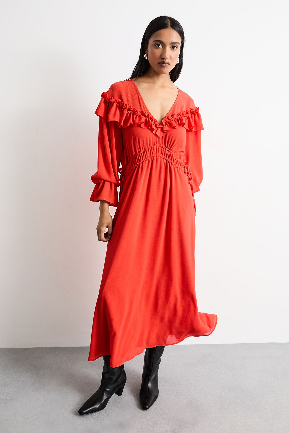 Warehouse Ruffle Shoulder Detail V Neck Boho Maxi Dress Red image 2