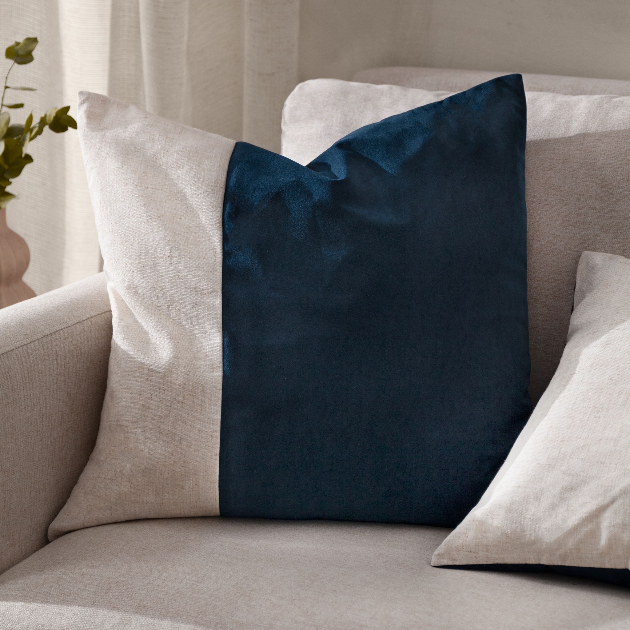 Yard Morden Soft-Washed Velvet Cushion image 1