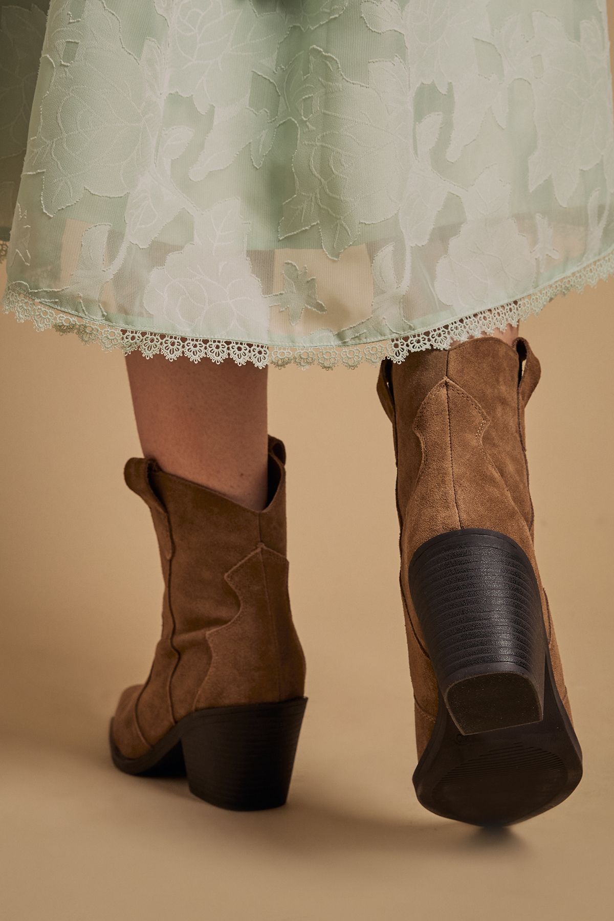 Oasis Tammy Real Suede Metal Trim Western Ankle Boots Mocha image 4