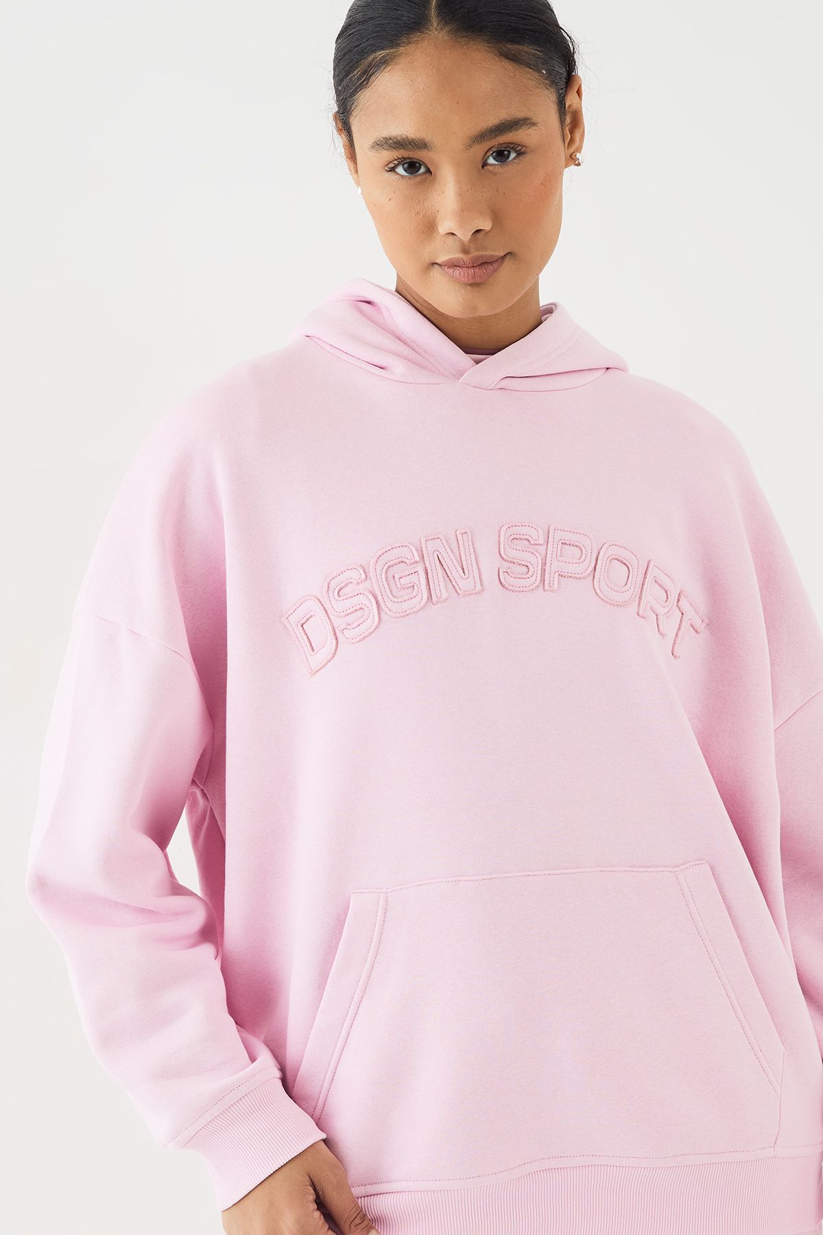 DSGN Studio DSGN Studio Self Fabric Applique Oversized Hoodie Pink image 4