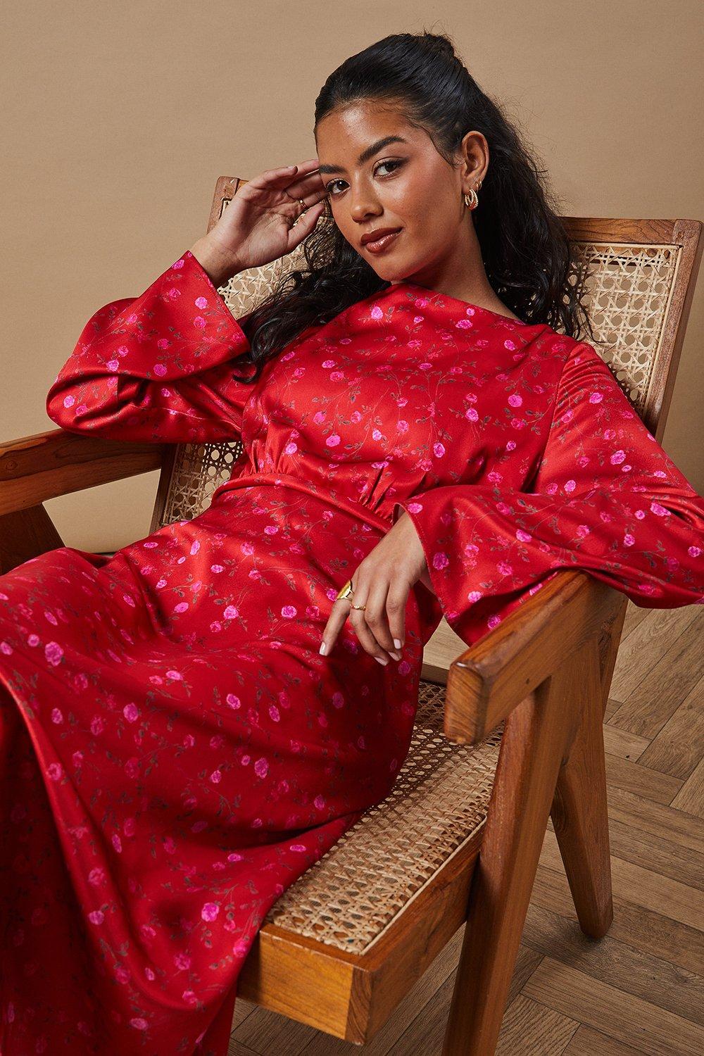 Oasis Petite Occasion Floral Satin Cowl Bias Midaxi Dress Red image 4