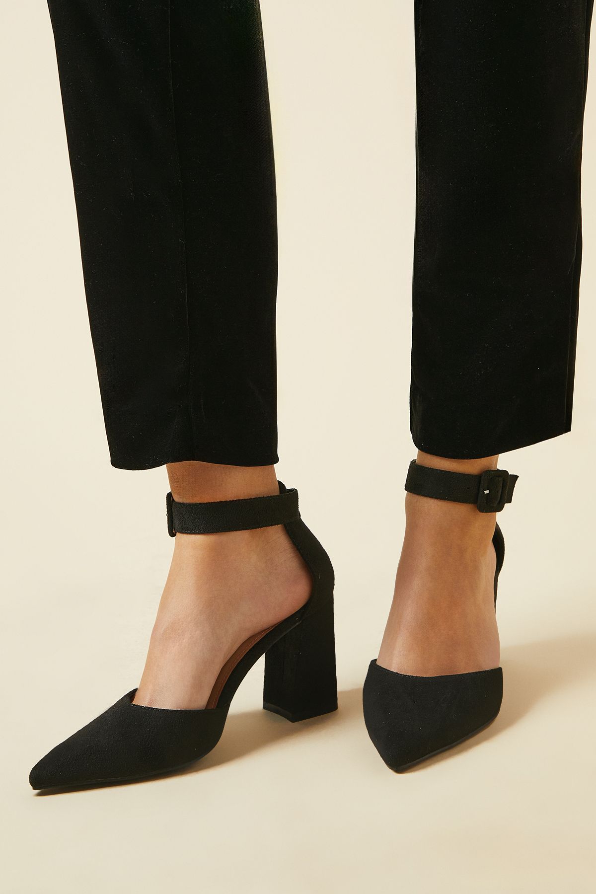 Dorothy Perkins Wide Fit Echo Buckle Detail Ankle Strap Pointed Court Shoes Natural Black image 1