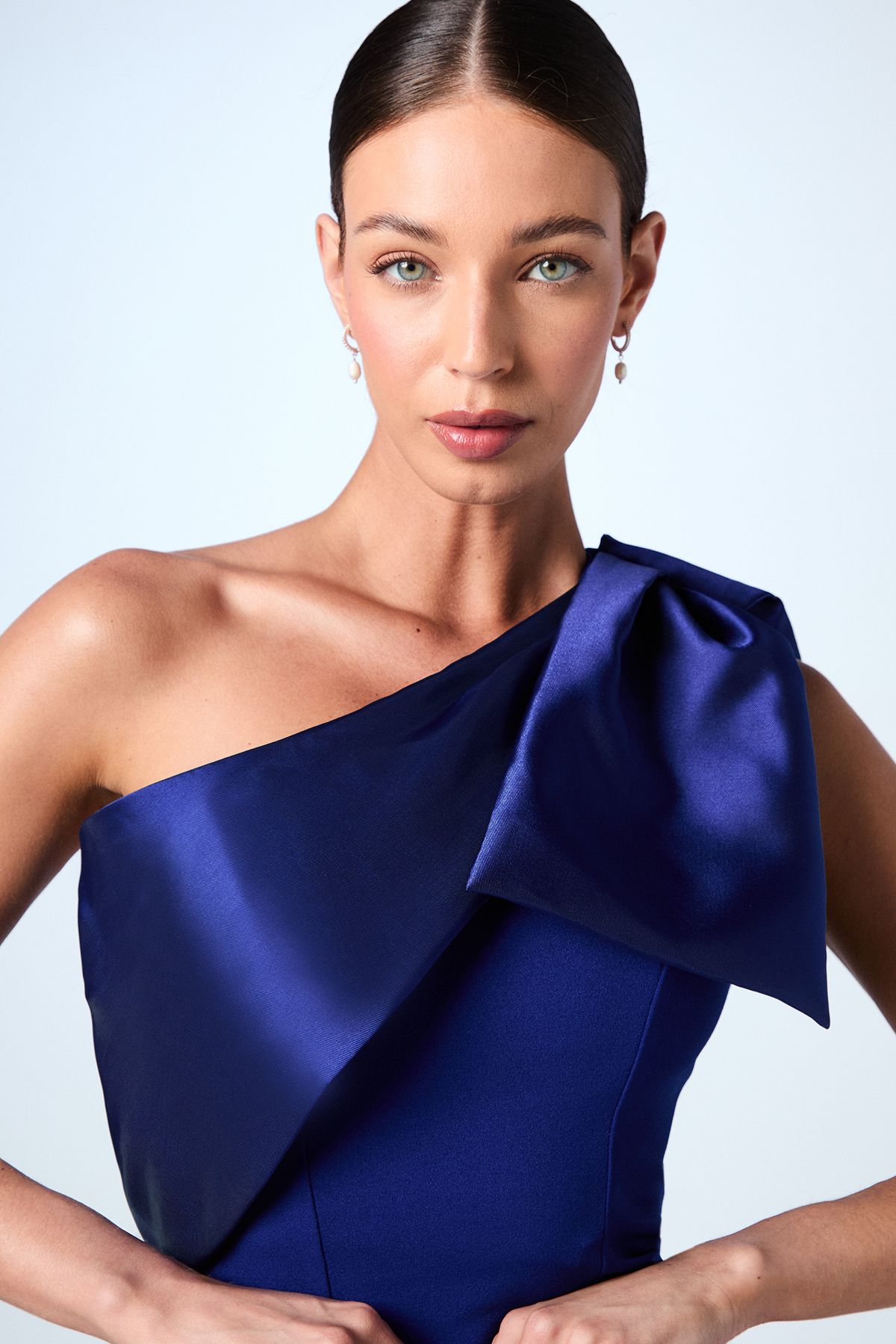 Coast Bow One Shoulder Midi Dress Blue image 4