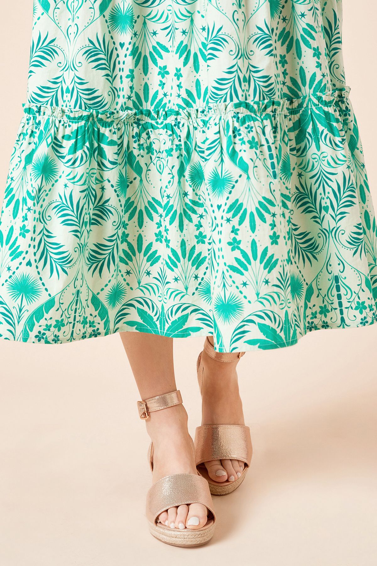 Dorothy Perkins Rebekah Peep Toe Espadrille Wedge Sandals Gold image 3